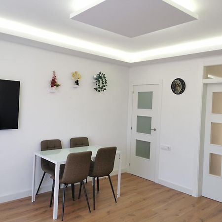 Atico Apartment Terrassa Exterior photo